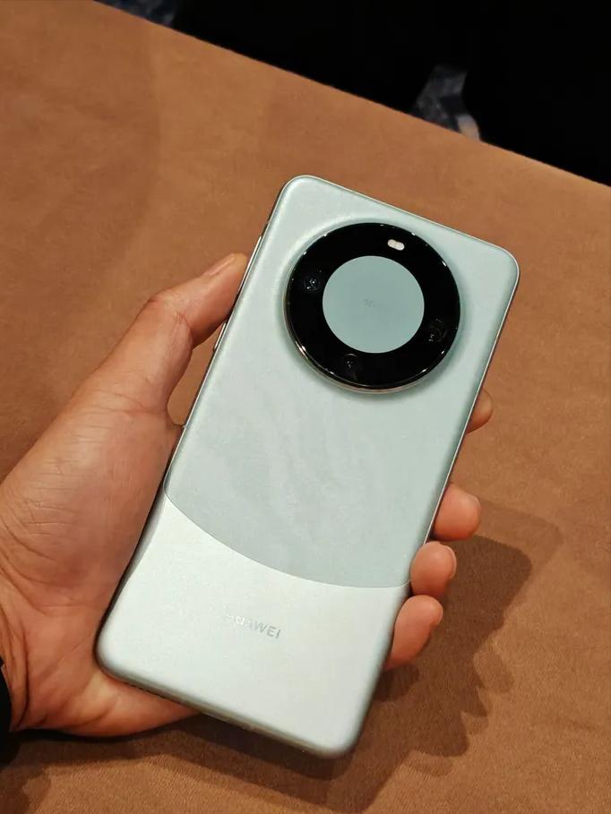 华为Mate系列新品探索自然美景,寻找内心宁静与平和之旅