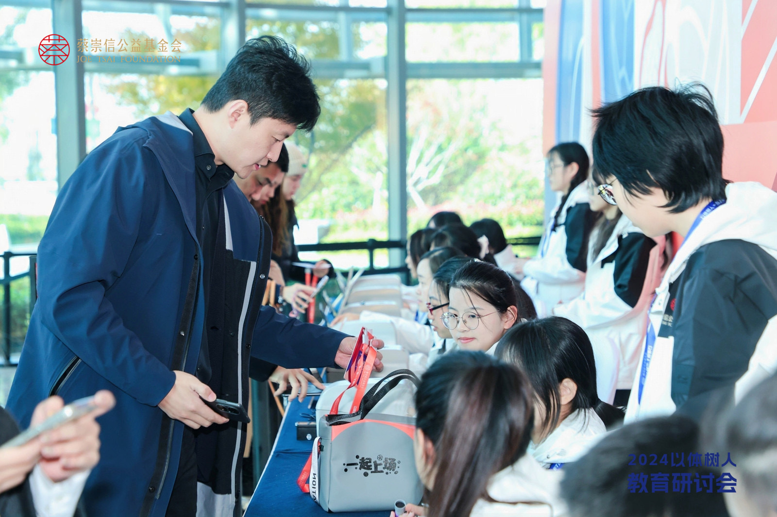 弘二校长最新消息揭秘,小巷中的隐藏瑰宝探秘