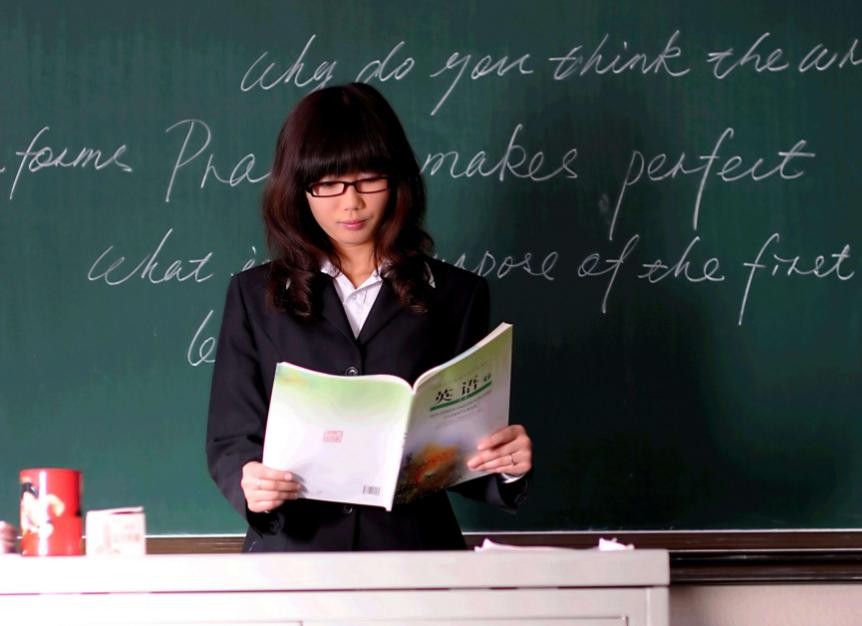 特岗教师转正最新消息,转正之路与温馨的友情故事相伴前行