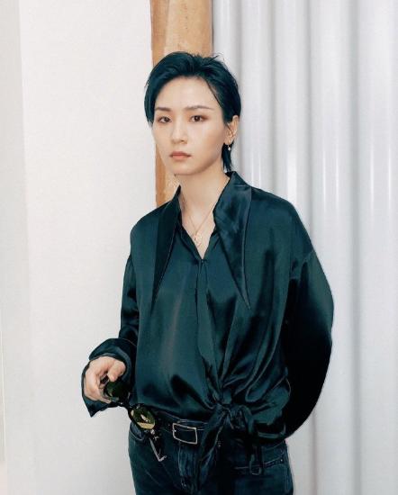 周笔畅发型新变化,自信之光的闪耀风采,展现独特魅力之美