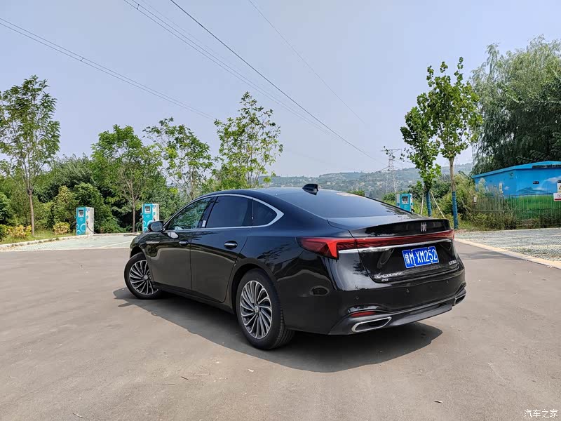 23款君越改款最新图片及详细解析