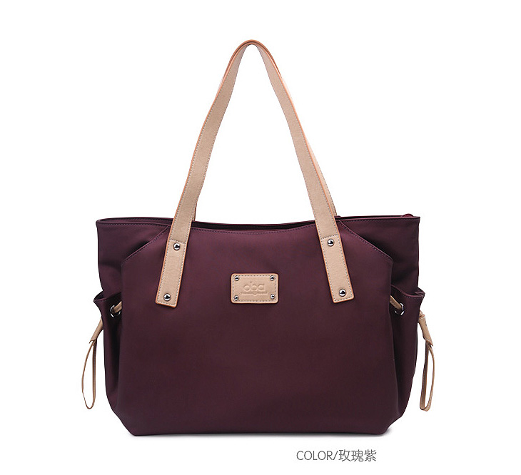 时尚与科技的完美融合,2025年最新款手提包