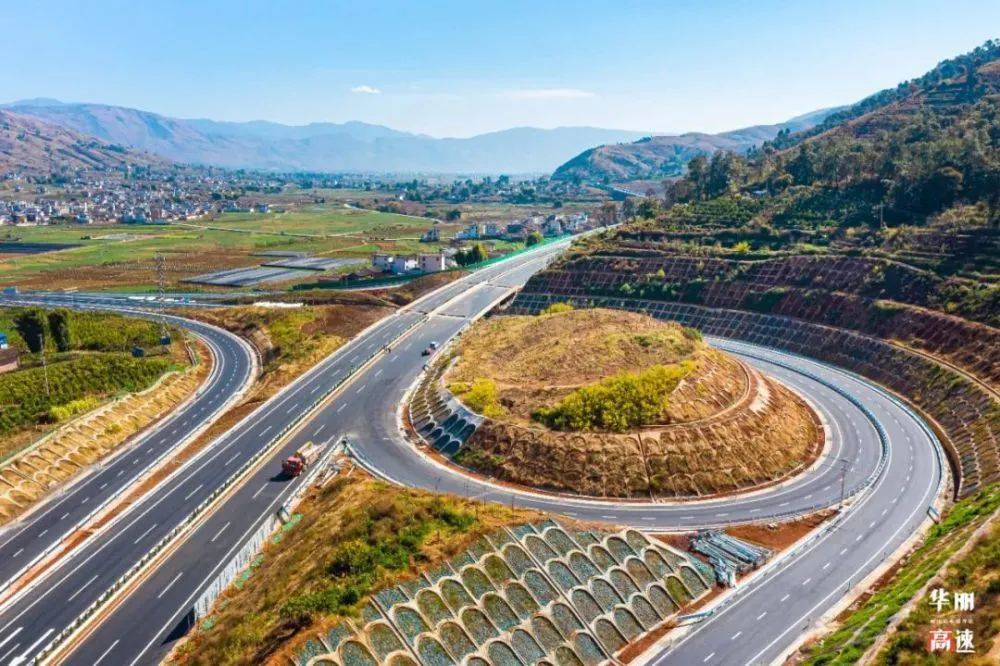 丽攀高速永胜最新动态,公路进展与温情故事同步更新