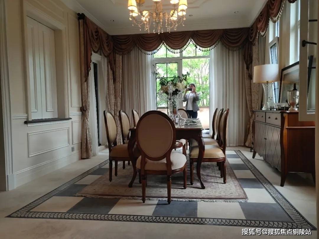 武冈侯文最新消息上调，城市中的温情涌动