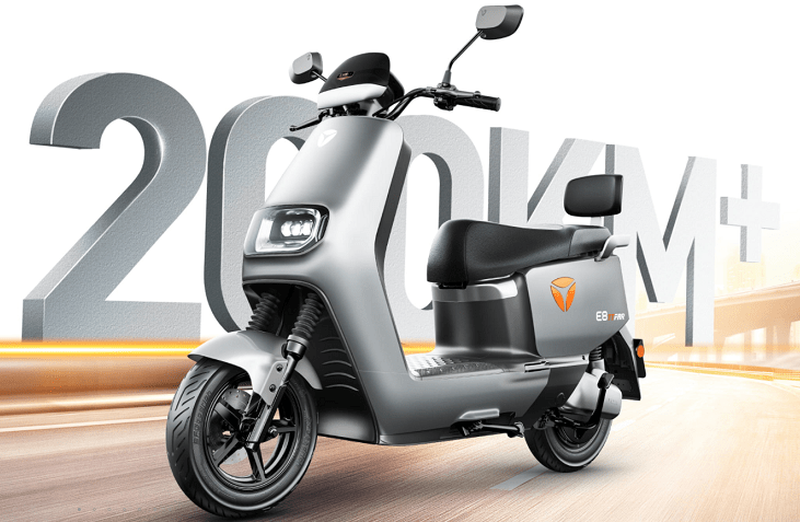 雅迪最新长跑王电动车,科技驱动出行,飞驰生活新篇章